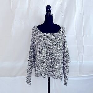 Wonderly Oversized Knit Sweater Size L